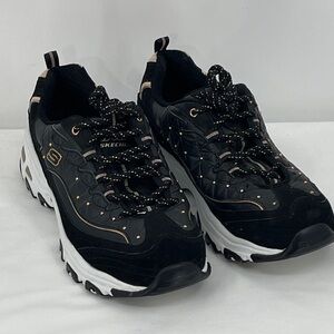 Skechers D’LITES Black and White Athletic Shoes WOMENS SIZE 11